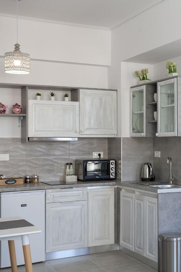 Apartamento Fedias Luxury Flat Psyrri Square Atenas Exterior foto